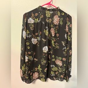 Loft, Size M, black with floral design